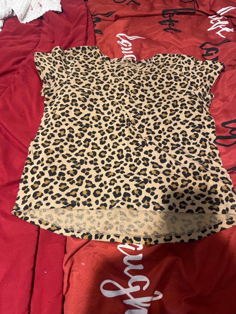 Old Navy Leopard Print Short Sleeve Tee in Tan and Black